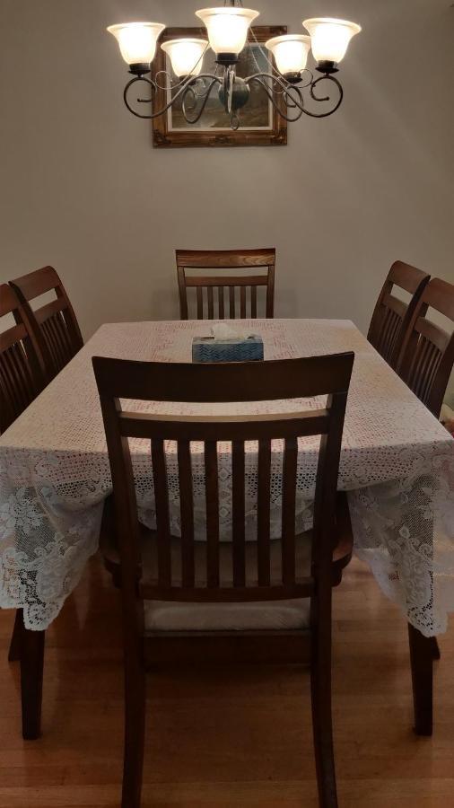Homestay The Comfort At Of Pickering